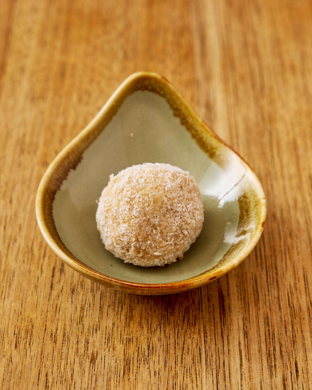Lemon & Coconut Protein Ball